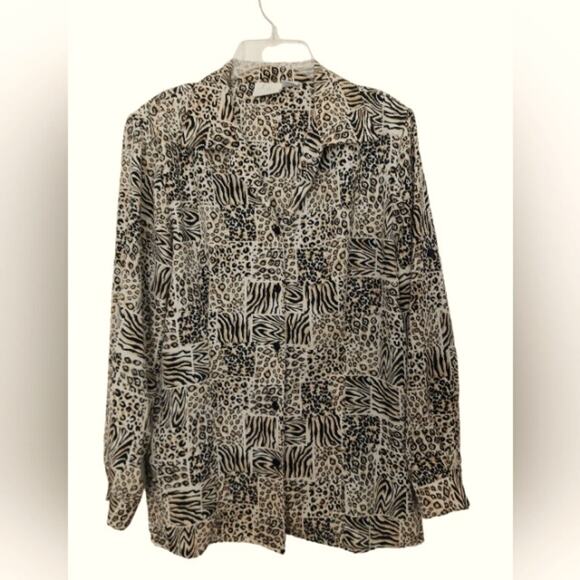Silky Blouse Sz M Abstract Leopard Animal Print Button up Office Career Arts Y2K - Picture 5 of 9
